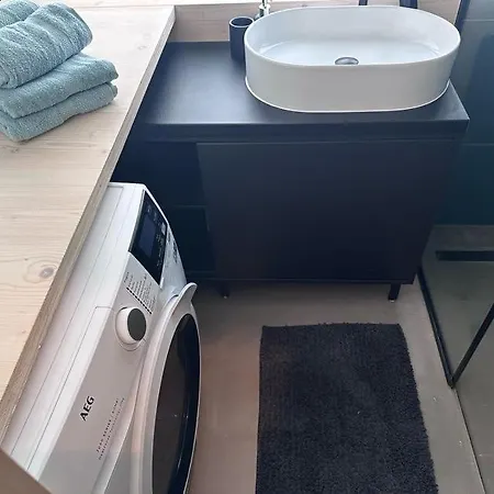 Chic & Modern With Mountain Views Apartamento Poprad